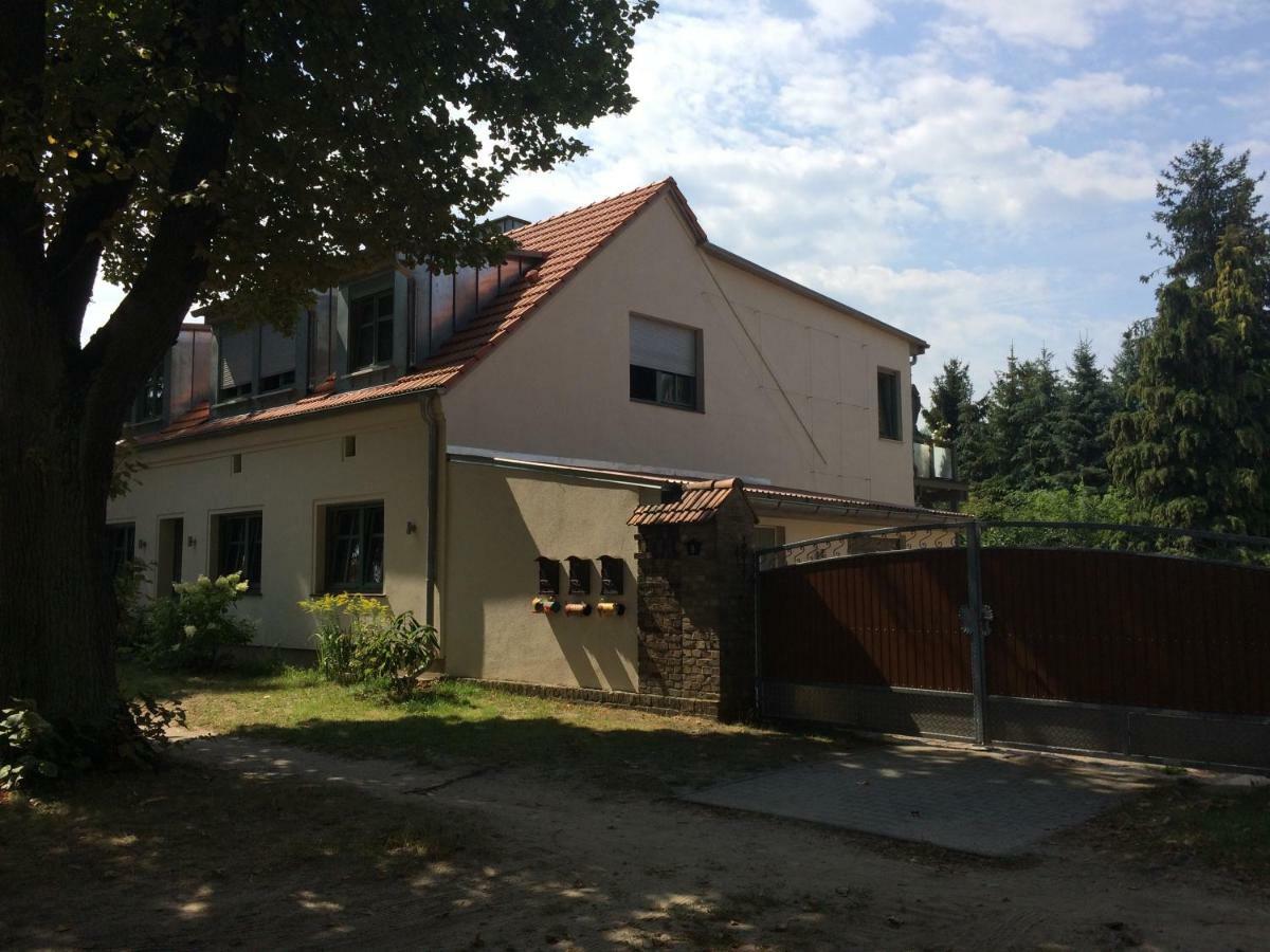 Kranichhof - Studio, Loft & Atelier Zossen Exterior foto